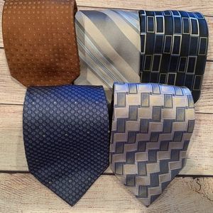 Lot of 5 Mens Silk Ties Ref# 7562
Excellent Pre-Owned Condition